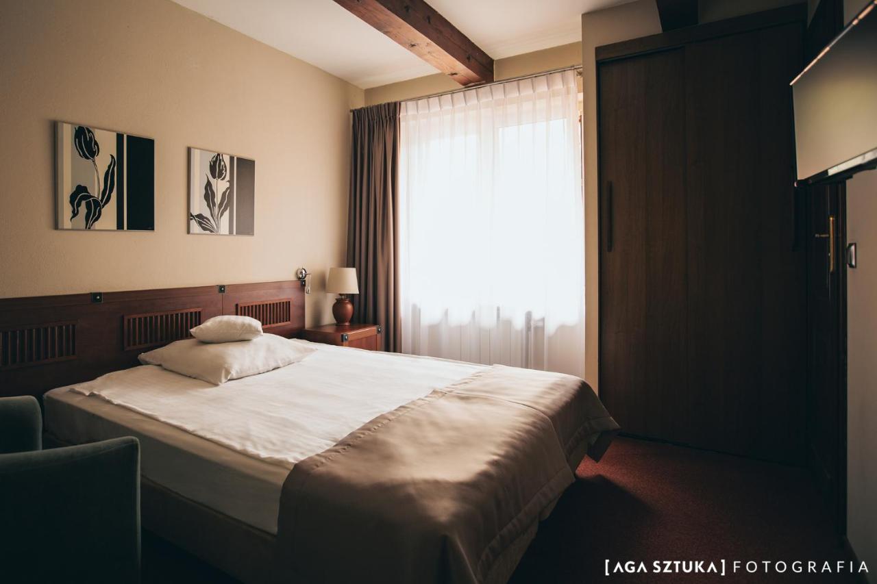 Skalny Bed & Breakfast Щирк Стая снимка