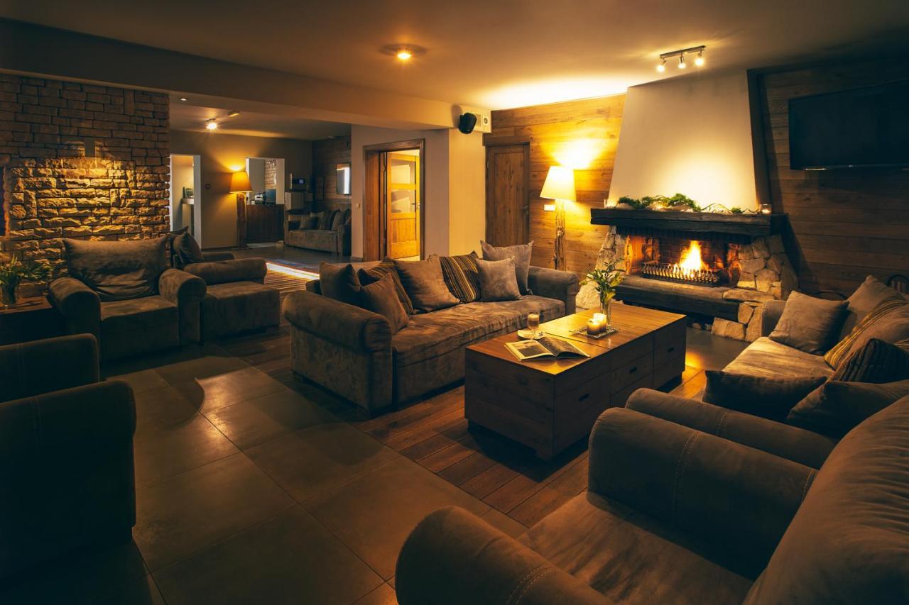 Skalny Bed & Breakfast Щирк Екстериор снимка